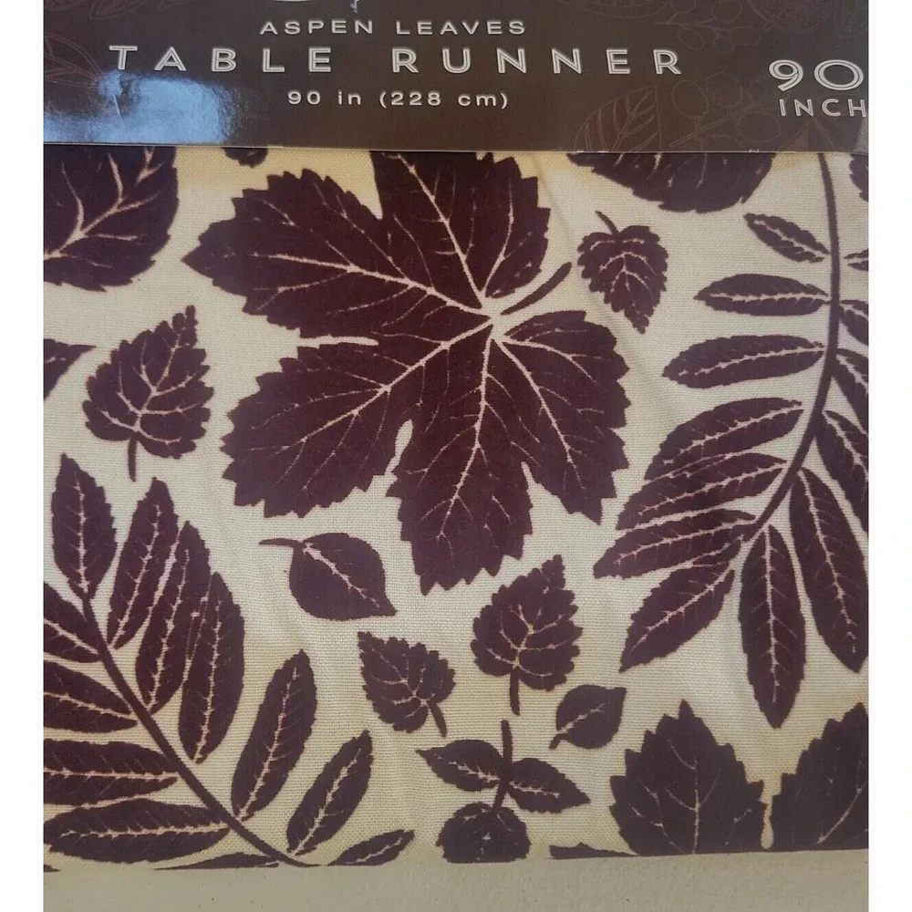 Aspen Leaves Table Runner 90